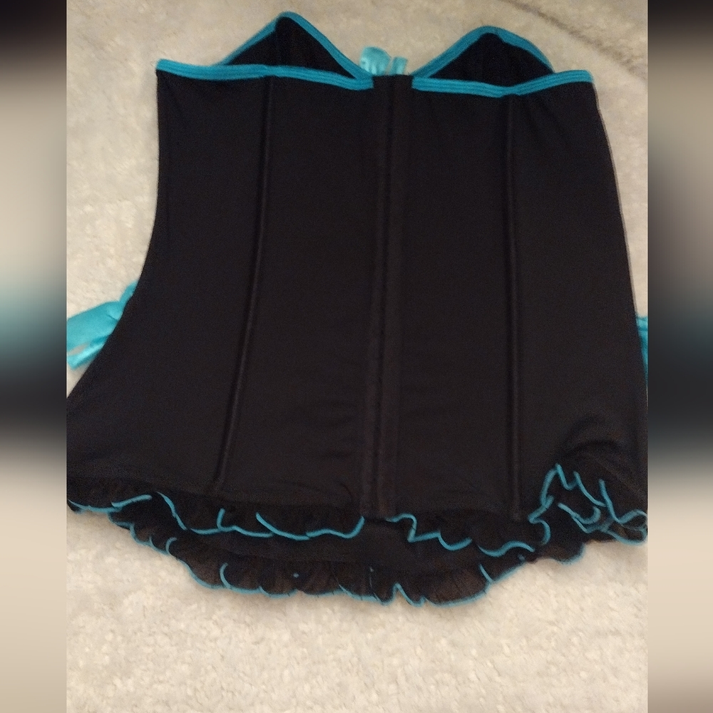 Elegant Black and Blue Corset - Picture 3 of 5